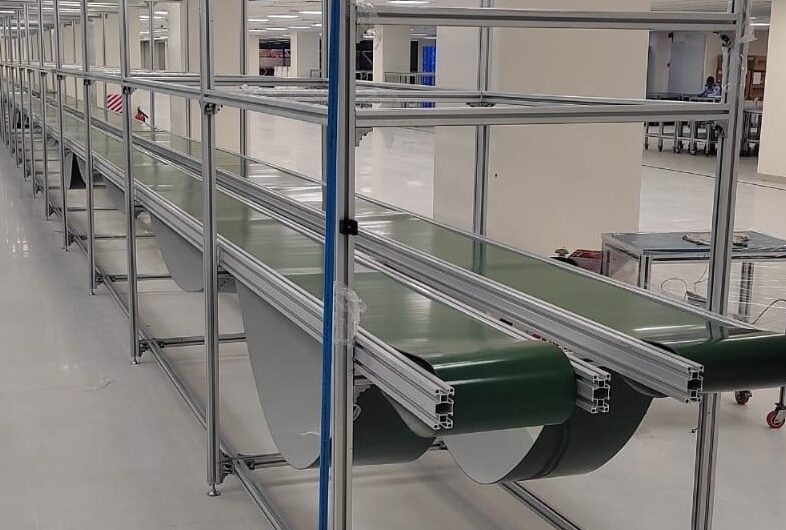 WIPL Belt Conveyor for Efficient Assembly Line Material Handling